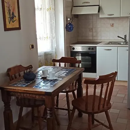 Villetta Sampaguita Govone