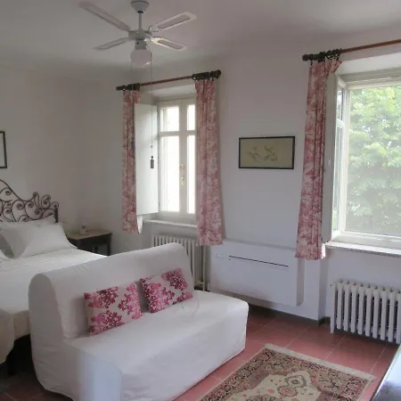 Appartamento Villetta Sampaguita Govone